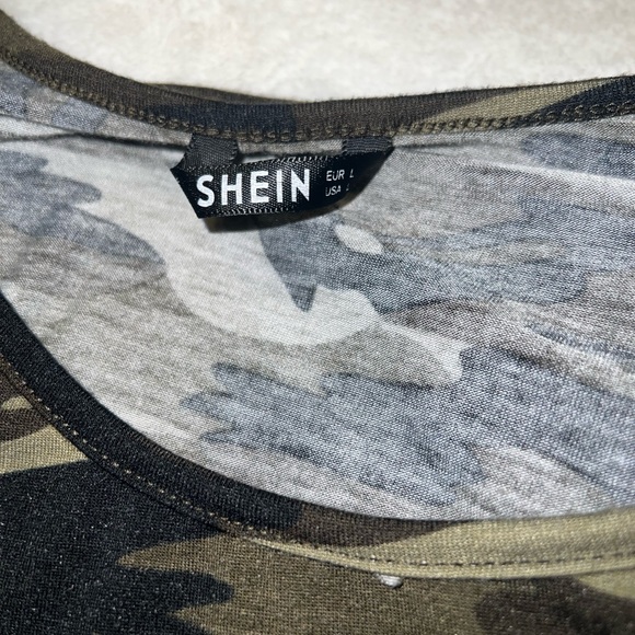 Shein Top - Picture 2 of 2